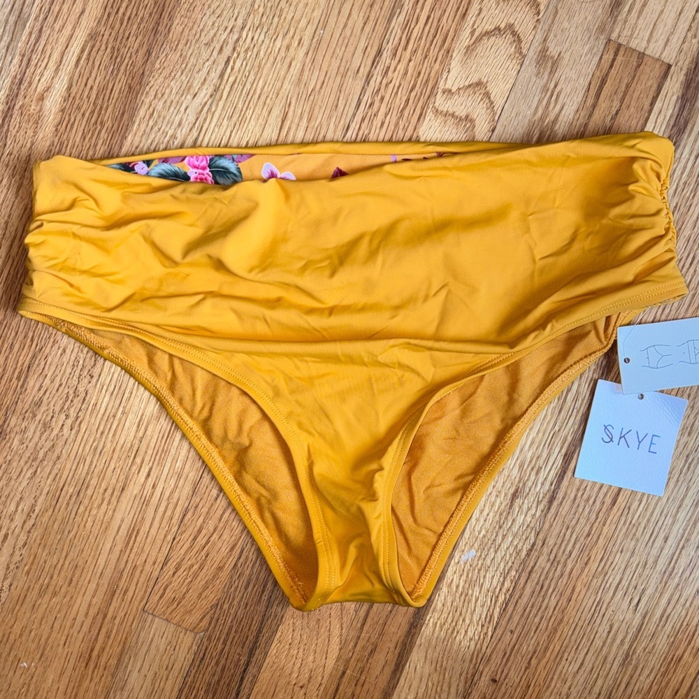 Skye medium Mustard Bikini Bottom with floral inside